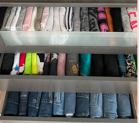 Ordnung im Kleiderschrank Ordnung im Kleiderschrank